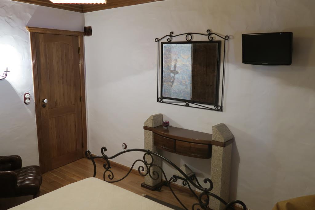 Noz Por Cá... Turismo Em Espaco Rural Alcaria (Leiria) Exterior foto
